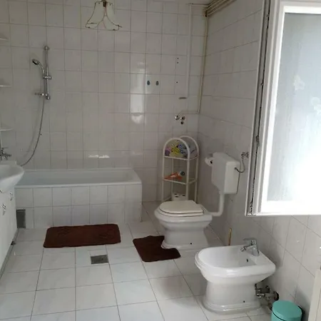 Apartman Laura *